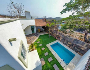 Casa Amarilla Homestay